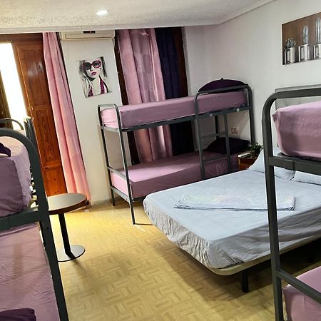 Hostal Mayor Alicante Luaran gambar