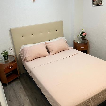 Hostal Mayor Alicante Luaran gambar