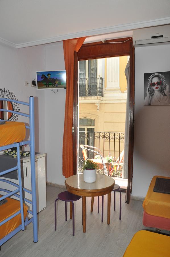 Hostal Mayor Alicante Luaran gambar